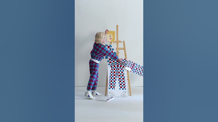 VEJA Colorful Creativity – Kids Painting & Posing for the Camera