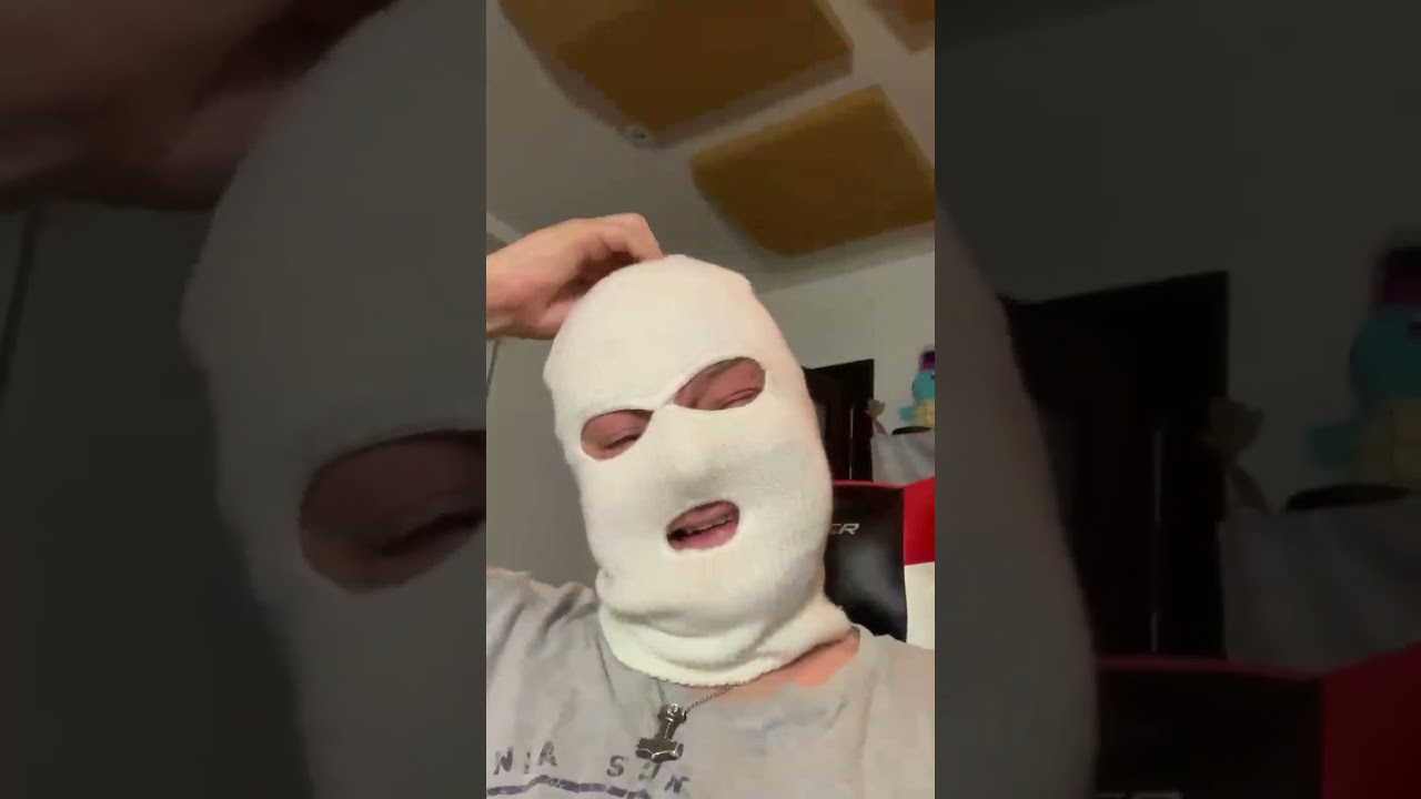 kuffert hård krybdyr Anomaly face reveal - YouTube