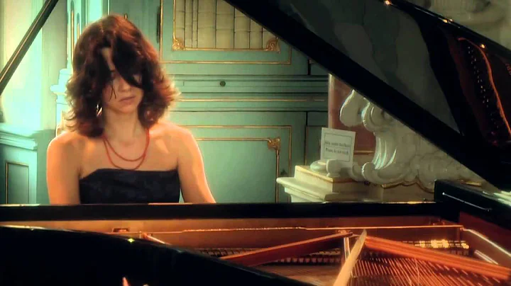 Robert Schumann,  Arabeske op 18.  Anna Zassimova,...