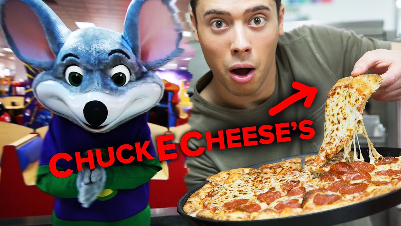 How Chuck E Cheese S Pizza Is Made - chuck e cheese s store tour roblox chuck e cheese roblox youtube