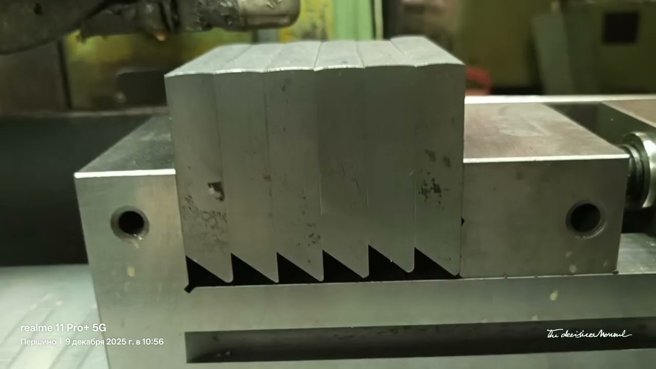 Заточка ножей Дробилки на плоскошлифовальном станке 3г71м