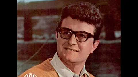 Chi l'ha scritta la canzone Il Mondo?