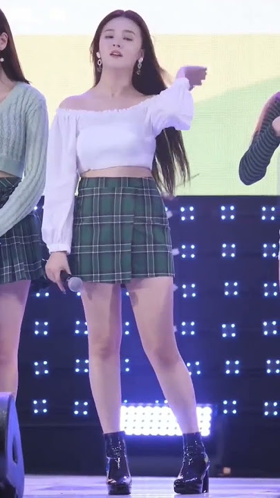 Nancy Momoland #kpop #kpopuler #kpopupdate #youtubeshorts #shortvideo