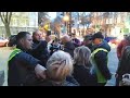 Участники акции против демонтажа барельефа Жукова прогнали уличного активиста