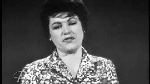 Patsy Cline - I Fall To Pieces