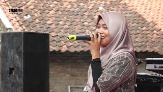 Penyumbang lagu bersuara merdu terhanyut dalam kemesraan new Ayunda