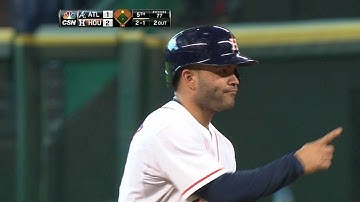 ATL@HOU: Altuve swipes third for 30th stolen base