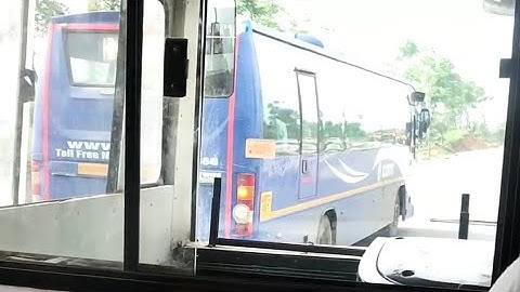 GSRTC Deluxe Bus Overtake Blue Line Ac Bus.
