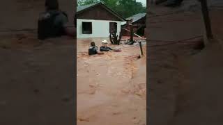 Enchente no Rio grande do sul.. vamos ajudar Deus venha guardar o Rio grande do sul