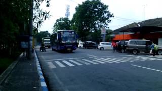 klakson telolet bus hasyim asyari lagu