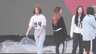 190501 모모랜드 연우 직캠 MOMOLAND YEONWOO Focus ' 리허설 멘트 모음' Fancam By JJaGa !하이파이브 경남 @창원시청 앞 특설무대