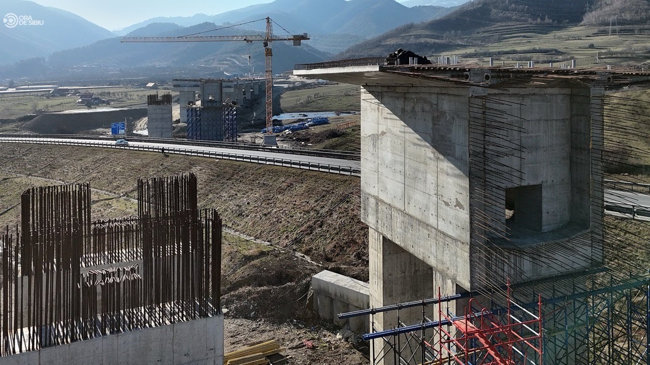 Autostrada A1 Sibiu - Pitești, sectorul Boița - Cornetu la final de decembrie. Cum mișcă lucrurile