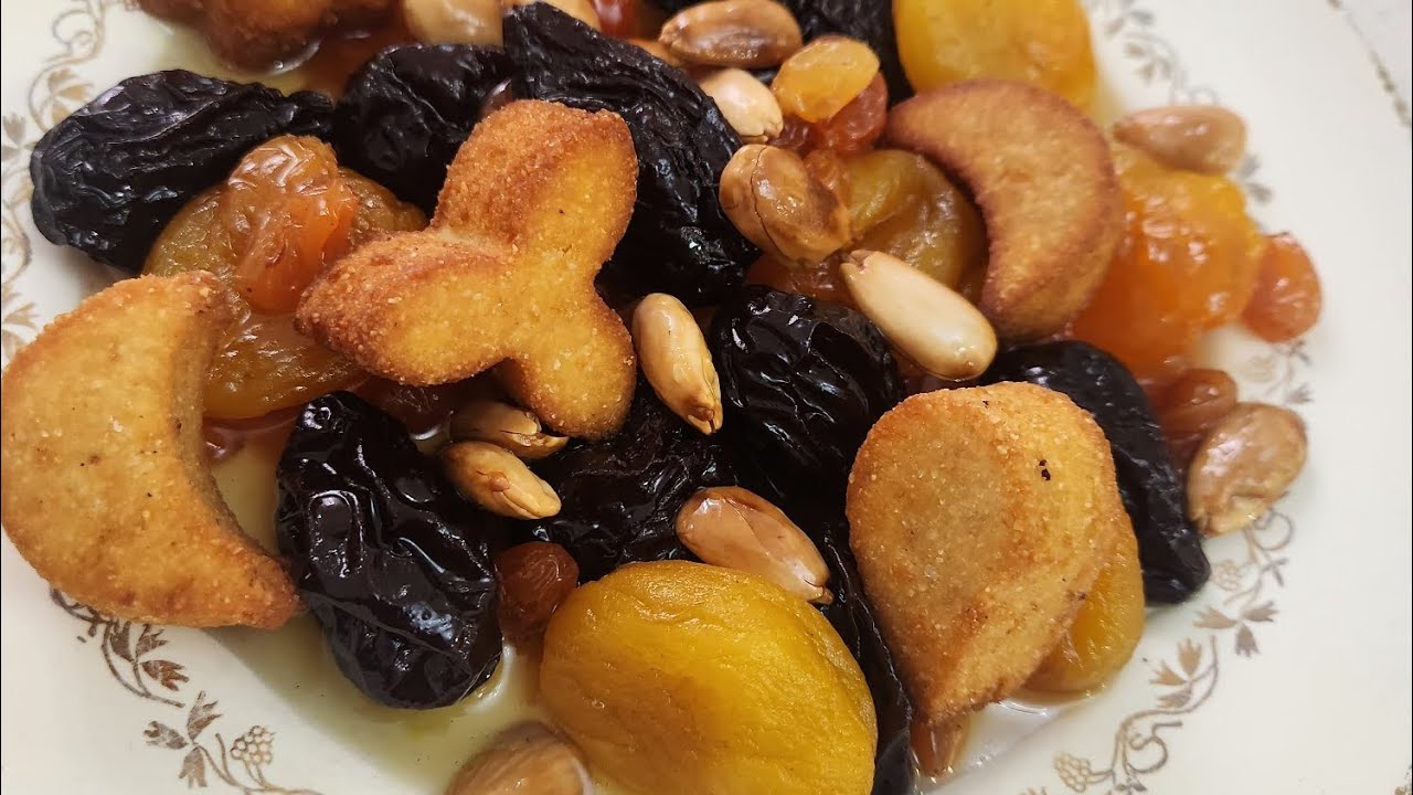 طاجين البرقوق ولا العينة الي منستغناوش عليه في طاولتنا الرمضانية 