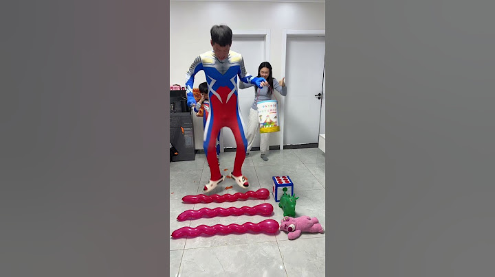 全家踩气球大PK，看来还是小奥特曼更厉害！#萌娃#亲子#游戏#搞笑#balloongame#funny#challenge