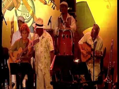 Rhythms Del Mundo feat. Juli -- Dieses Leben