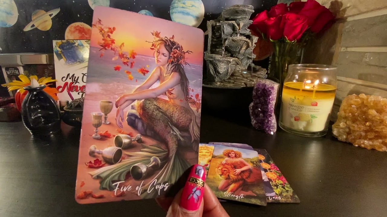 Gemini ♊️This person is so in love ❤️with u They’re Holding back. But things are about to change