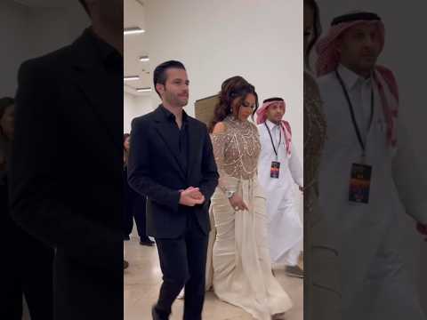 اطلالة الملكة احلام في حفلها في الكويت