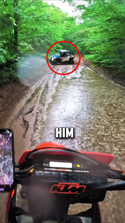 The ATV suddenly flipped over😨
