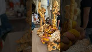 Oggi con il buon Carlo in piazza dei Signori a Treviso, festa del pane #treviso #pane #fugassa