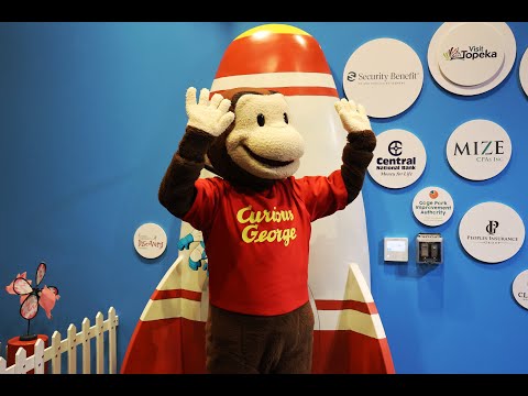 Curious George visits Childrens Discovery Center