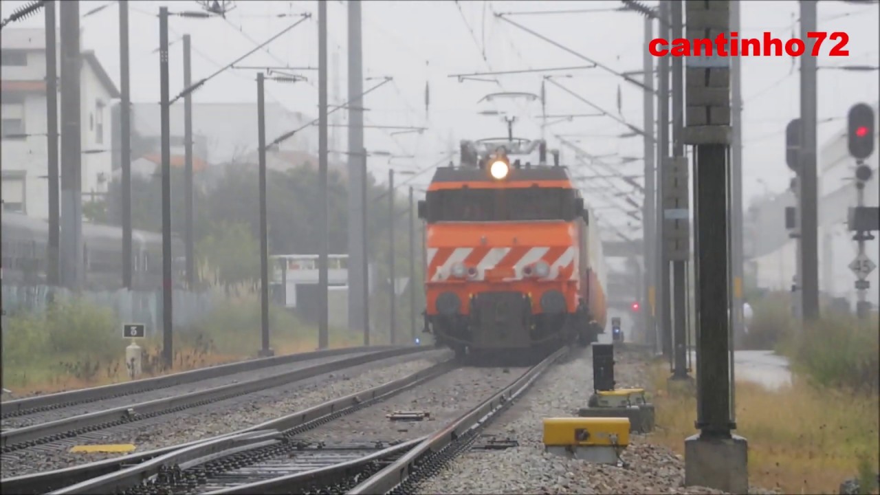 Marcha de ensaio LE 2601, alsthom 2600 e carruagens schindler. Porto-Nine. Nov. 2019.