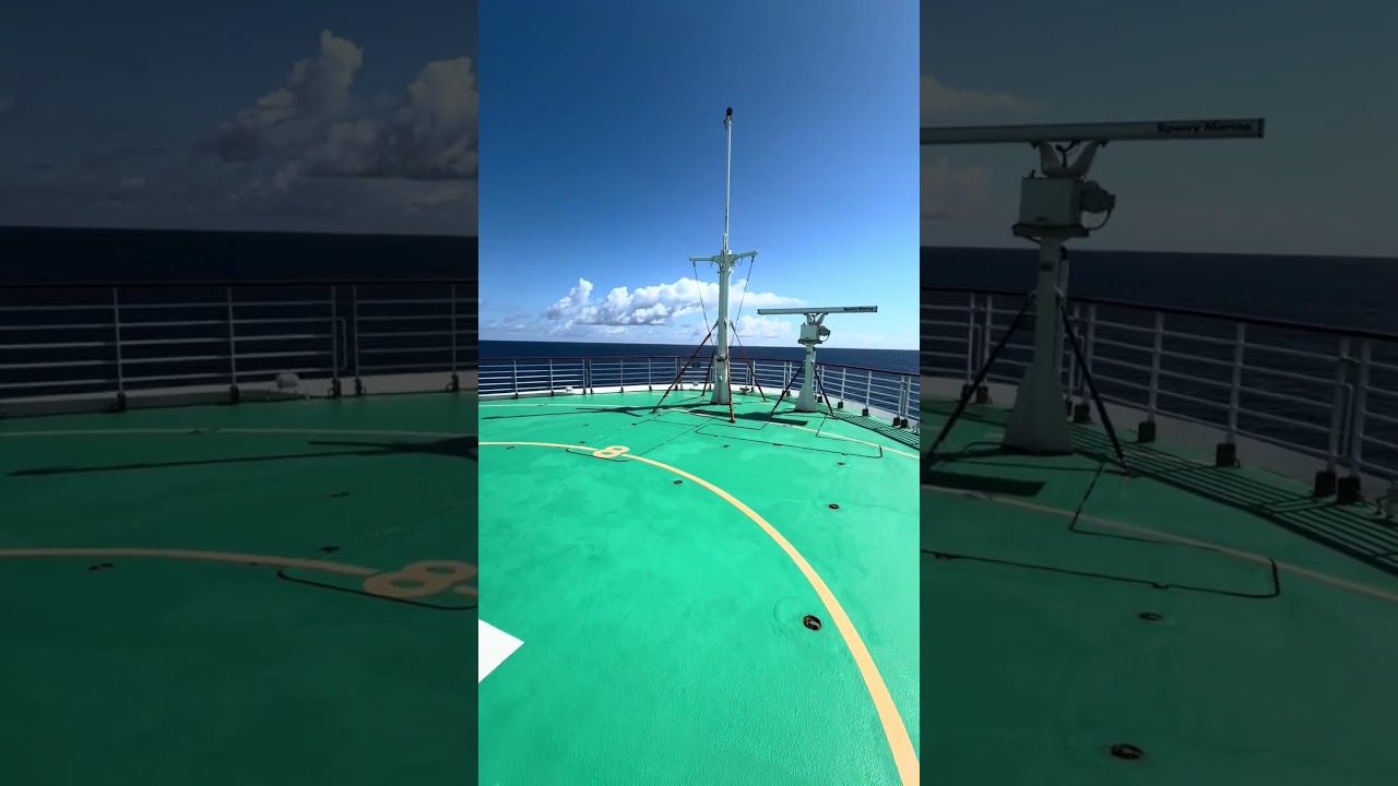 To the Bow! ☮️❤️😎 #travel #cruise #brillianceoftheseas