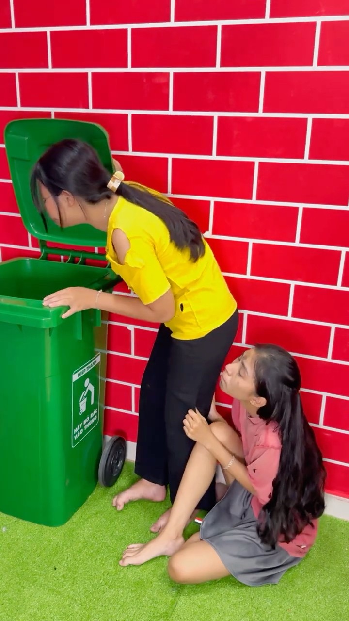 Su Hao comedy: Gift from jesus ?