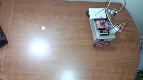 Robot - Surviving on table with 2 Sharp IR RangeFinder