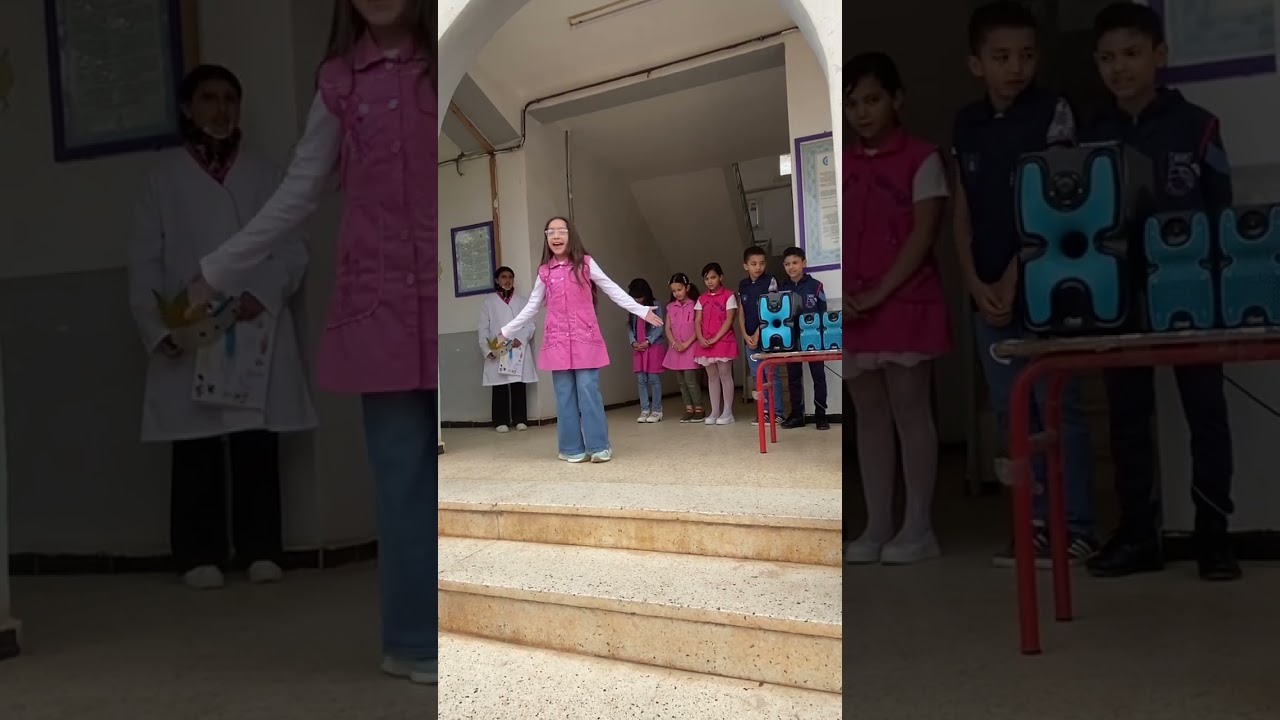 مسرحيه غنائيه حول التنمر تحت اشراف الاستاذه بن شكر باهيه مدرسه عبد الله بومدين