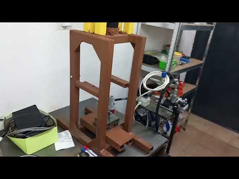 A rubber vulcanizing press and an injection molding machine in one device will soon be operational