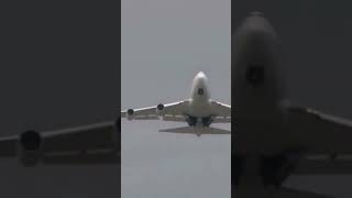 747SP takeoff from Heathrow