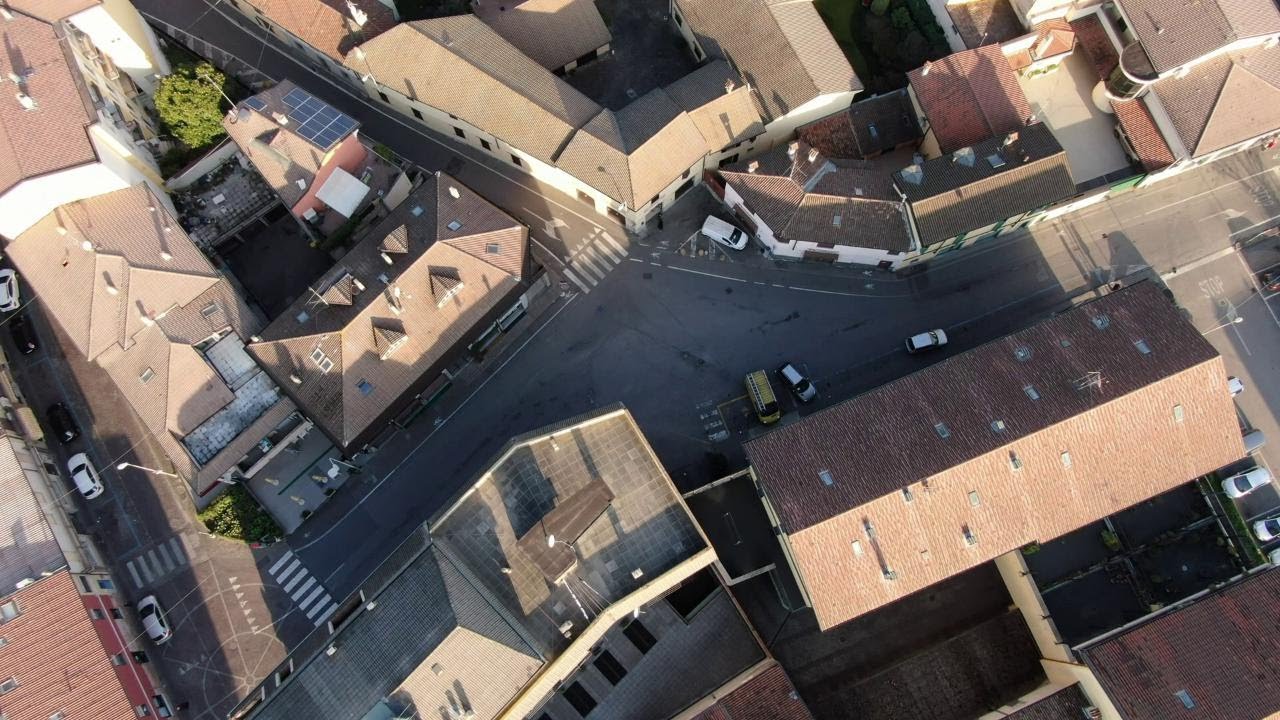 Coronavirus, Codogno sembra una città fantasma: le immagini dal drone