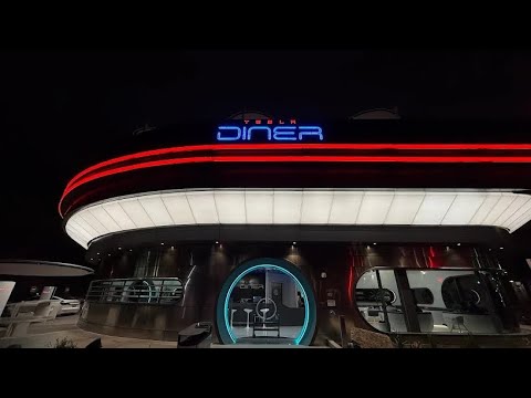 Ресторан Tesla Diner в Los-Angeles первый в мире - Часть 1