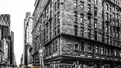 Wide Angle Correction and Selective Black & White in Lightroom - PLP #25 by Serge Ramelli