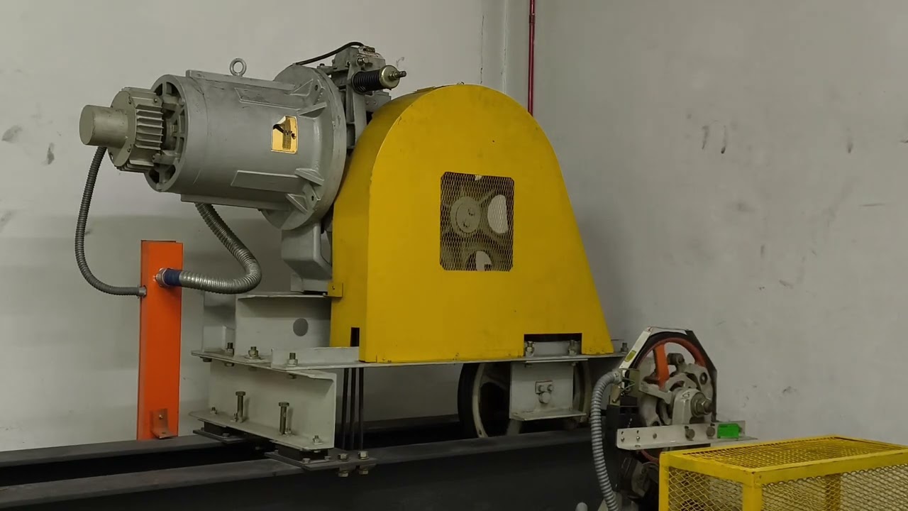 2000 Toshiba Lift Motor Room.