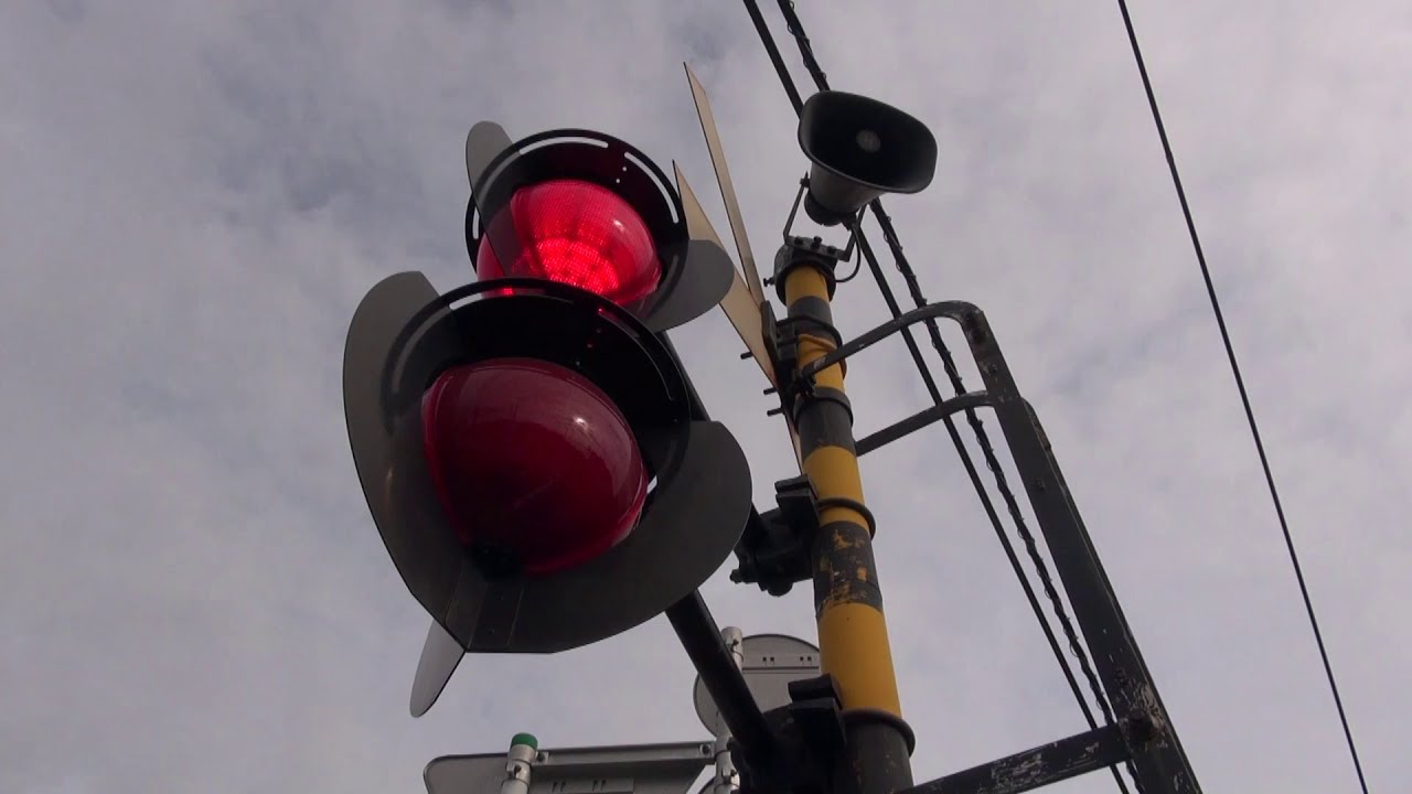 高崎線　しゃべる踏切(3) 2021年撮影