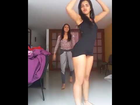 Indian girl hot dance 2018