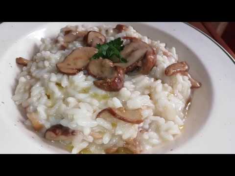 فيديو: كيف لطهي البرش من فطر البورسيني المجفف