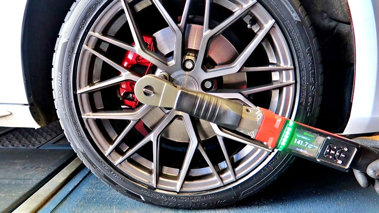 Am fost cu AUDI la cea mai TOP VULCANIZARE - Cum optimizezi la MAXIM echilibrarea roţilor?