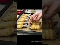 شیرینی کریم رول یا شیرینی خامه ای قیفی با خمیرهزارلا لینک تهیه خمیر هزارلا ی ساده در دیسکریپشن