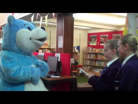 Students visit Hereford Library