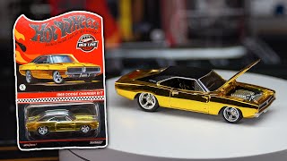 Hot Wheels 2023 RLC Gold 1969 Dodge Charger R/T - YouTube