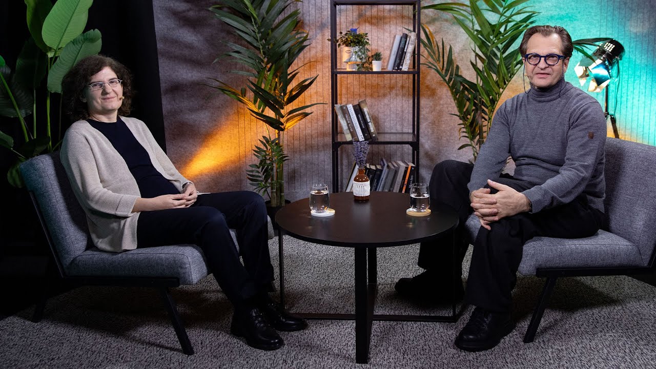 Kontrastai. Ainė Ramonaitė: ar įmanoma būti neutraliu politikos kritiku?