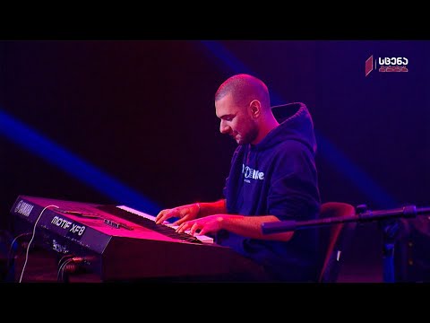 ბექა გოჩიაშვილი, ლევან დეისაძე, ზაზა ცერცვაძე - Shade of Jade