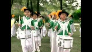 Download lagu kacang koroku dua kelinci