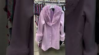COME THRIFTING WITH ME TO GOODWILL #shorts #goodwill #thrifthaul #thrifting #triptothethrift