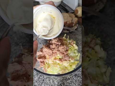 Sándwich de atún,