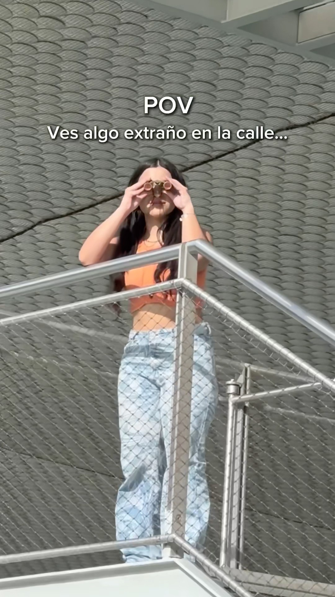 POV: cuando ves algo muy raro en la calle… ? (final inesperado)
