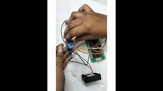 Thermistor based Fan Control using 89S52 Microcontroller