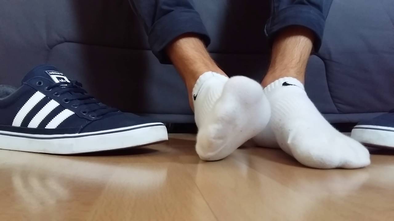 nike socks with adidas shoes